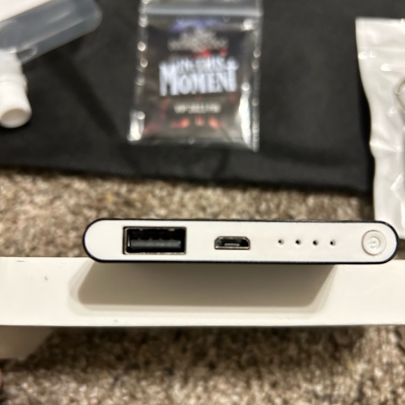 In This Moment VIP 2023Meet & Greet Lanyard Pin Blood Bag Jump Drive Charger Bag - Picture 4 of 7